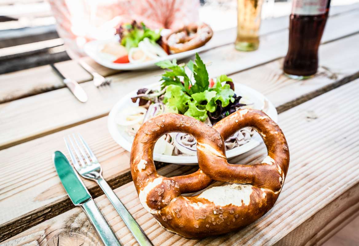 Numerous Bavarian delicacies are available in the beer garden and restaurant